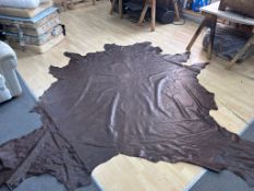 Hide 100% leather tanned cow hide in Brown 53,2 sq ft MG09