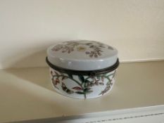 ‘Botanica’ Style Porcelain Trinket Box with Hinged Lid A round, lidded trinket box crafted from