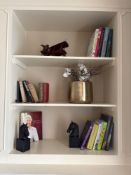 Various decorative objets as found ( Location 207 John Chater Suite)