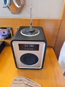 Ruark Audio R1 MK3 – Digital Radio with Integrated Speaker A compact digital radio and speaker