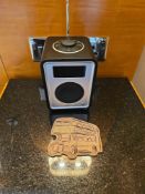 Ruark Audio R1 MK3 – Digital Radio with Integrated Speaker A compact digital radio and speaker