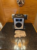 Ruark Audio R1 MK3 – Digital Radio with Integrated Speaker A compact digital radio and speaker