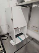 Autonumis Bag-in-Box Milk Dispenser capacity: 13.6 litres (3 gallons) Temperature Range: +3°C to +