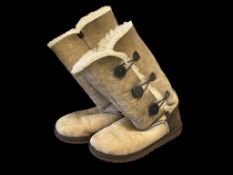 UGG DESIGNER BAILEY BUTTON TRIPLET LEATHER SHEEPSKIN BOOTS