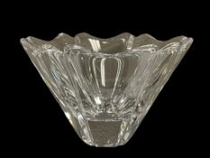 ORREFORS FINE SEWDISH CRYSTAL ORION BOWL ETCHED ON BOTTOM WITH ORIGINAL LABEL