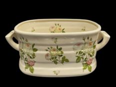 VICTORIAN STYLED CERAMIC FOOTBATH BASIN WITH HANDLES, DECORATED WITH WHITE ROSES