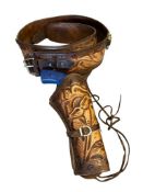 WESTERN TOOLED BROWN LEATHER CARTRIDGE BELT WITH MATHING HOLSTER