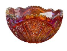VINTAGE INDIANA GLASS CO AMBERINA CARNIVAL GLASS HOBSTAR BOWL WITH SCALLOPED RIM