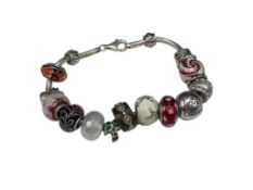 ITALIAN STERLING SILVER PANDORA STYLE BRACELET FEATURING BEADS STERLING SILVER CORES