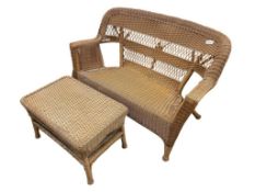 BROWN WICKER PATIO GARDEN BENCH WITH MATCHING COFFEE TABLE