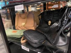 WOMANS FASHION ACCESORIES INCLUDING BRAHMIN ALLIGATOR GRAIN LEATHER DESIGNERE BAG