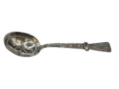 ANTIQUE NAVAJO STERLING SILVER GREEN TURQUOISE HAMMERED SPOON WITH STAMPED DESIGN