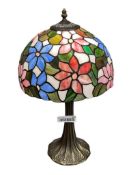 VINTAGE STAINED GLASS FLORAL MOTIF TABLE LAMP WITH FOLIATE DESIGN ON BASE