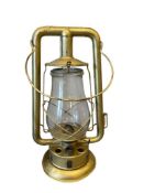 ANTIQUE HAM'S NO. 0 GLASS FONT RAIL ROAD LANTERN WITH HAMS CLEAR GLASS SHADE