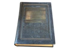 BLUE AND GOLD 1925 UNIVERSTITY CALIFORNIA BERKLEY DELUXE LEATHER BOUND YEARBOOK WITH ENGRAVINGS