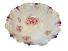 ANTIQUE RS PRUSSIA RUFFLE EDGE BOWL WITH PINK ROSES AND LUSTER GOLD ACCENTS MADE IN GERMANY