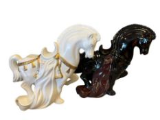 MID-CENTURY MODERN CERAMIC HORSE FIGURES IN WHITE AND GILT AND MIRROR FINISHED GLAZE