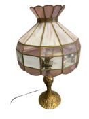 PINK STAINED GLASS AND CUT FOLIATE PATTERN TABLE LAMP WITH BRUSHED BRASS METAL BASE