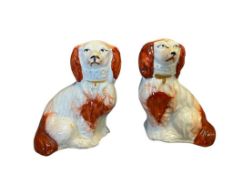 LATE 19TH CENTURY PETITE ENGLISH STAFFORDSHIRE KING CHARLES SPANIAL DOG FIGURINES