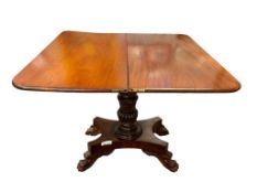 19TH CENTURY LATE GREGORIAN MAHOGANY GAME TABLE WITH PAW FEET