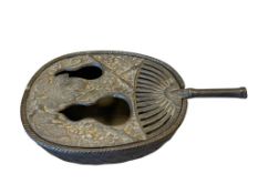 VINTAGE JAPANESE BASKET AND FAN UCIWA STYLE CAST IRON INCENSE BURNER
