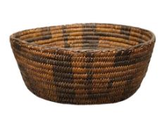 ANTIQUE PIMA NATIVE AMERICAN SOUTHWEST TIGHTLY WOVEN COILED BASKET, GEOMETRIC DESIGN