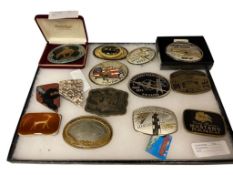 ASSORTED MENS FASHION BUCKLES AND NEVADA STATE CARVED STONE PIECES