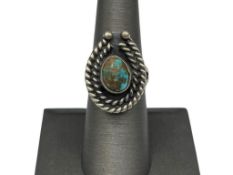VINTAGE NAVAJO STERLING SILVER TURQUOISE HORSESHOE ROPE RING