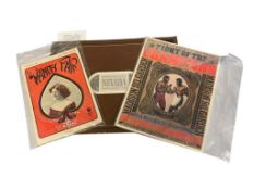 VINTGAE LITERATURE INCLUDES NOV. 1900 VANITY FAIR MAGAZINE, 1971 BOXING MAGAZINE, AND NEVADA FOLIO