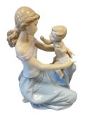 LLADRO FINE PORCELAIN FIGURINE ONE FOR YOU, ONE FOR ME ISSUED IN 2000, SCULPTOR JUAN IGNACIO ALIENA