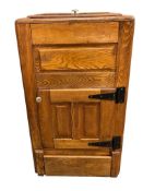 ANTIQUE SOLID OAK RESTORED ICEBOX CHEST