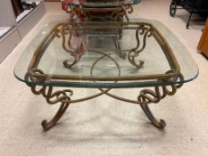 ELEGANT IRON COFFEE TABLE WITH TAPERED GLASS TOP