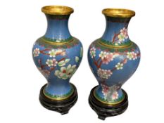 VINTAGE CHINESE PAIR OF CLOISONNE ENAMELED VASES TRADITIONAL DESIGN WITH WOOD CARVED BASES