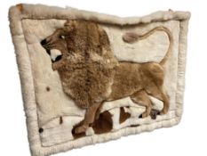 PERUVIAN ALPACA FUR RECTANGULAR TAPESTRY OR RUG WITH IMAGE OF A LION