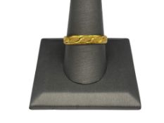 24K YELLOW GOLD TEXTURED BAND