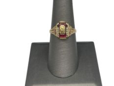 VINTAGE 1959 10K YELLOW GOLD RED STONE WHITTIER HIGH SCHOOL CLASS RING OF WHITTIER, CALIFORNIA