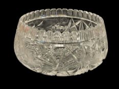 AMERICAN BRILLIANT CUT GLASS ETCHED AND CUT GLASS HOBSTAR PATTERN AND FLORAL DESIGN BOWL