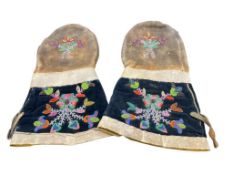 PAIR OF ANTIQUE NATIVE AMERICAN IROQUOIS BEADED BUCKSKIN MITTENS