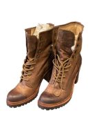 FRYE WOMEN'S LUCY LACE UP LEATHER BOOTS SIZE 9.5