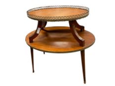 FENCH LOUIS XV STYLE OVAL BOUILLOTTE LAMP TABLE WITH METAL ORMULU