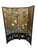 FOUR PIECE PANEL LACQUERED AND GILT ASIAN ROOM DIVIDER WITH TRADITIONAL DESIGN