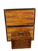 EARLY 20TH CENTURY CHINESE MAHJONG TILE GAME SET IN WOODEN CHEST