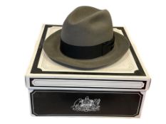 STETSON ROYAL DE LUXE FUR FELT FEDORA HAT IN GRAY WITH BLACK BAND