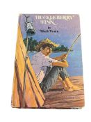 1970 HUCKLEBRRY FINN BY TOM SAWYERS BOOK ILLUSTRATED BY RICHARD LOEHLE HARD BACK BOOK