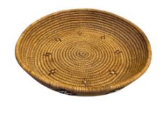 1920'S PACIFIC NORTHWEST TLINGIT ALASAKAN BASKET / TRAY WITH DIAMOND AND 