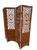 20TH CENTURY CARVED WOOD PHOENIX HEAD AND TRADITIONAL DESIGN ASIAN ROOM DIVIDER