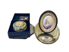 HALCYON DAYS ENMELED PILL / TRINKET BOX AND HAND PAINTED VICTORIAN CAMEO PORTRAIT