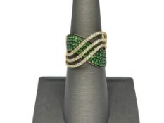 LADIES' 18K YELLOW GOLD, DIAMOND, AND TSAVORITE GARNET RING BY AFARIN