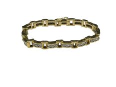 18K YELLOW GOLD DIAMOND BRACELET FEATURING 42 ROUND BRILLIANT CUT DIAMONDS