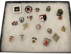 18 VINTAGE ASSORTED PINS FROM IX OLYMPIC GAMES, AMERICAN RED CROSS, AND COUNTRY / REGION PINS